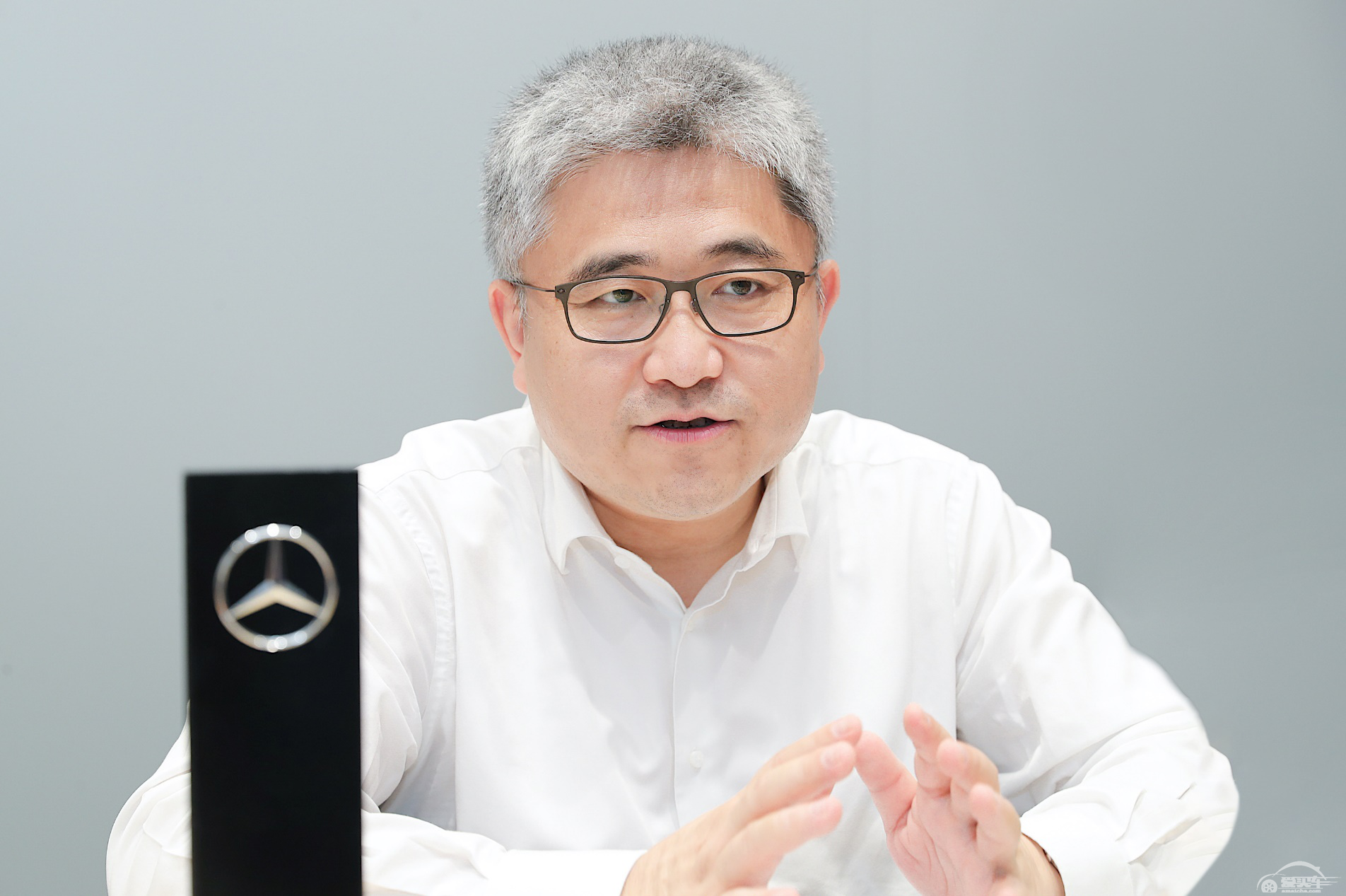段建军谈奔驰新境：时代奔涌，大步奔驰
