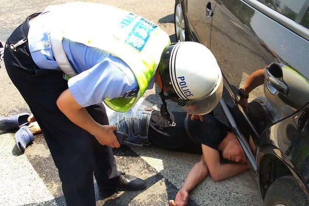  出来碰瓷迟早要还的，三部门联合发布意见，碰瓷今后将被重判 