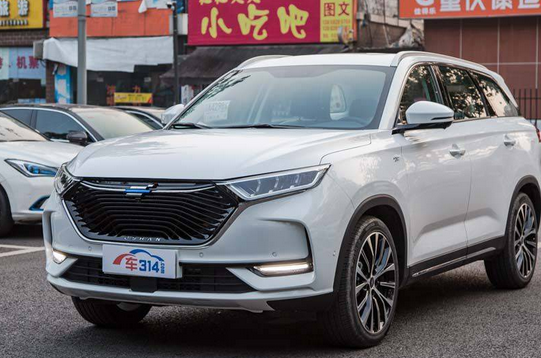  10万级抢手的SUV，产品好就足以老少通吃 