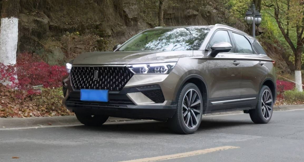  试驾T77 PRO：十万出头的“钢铁直男”SUV！ 