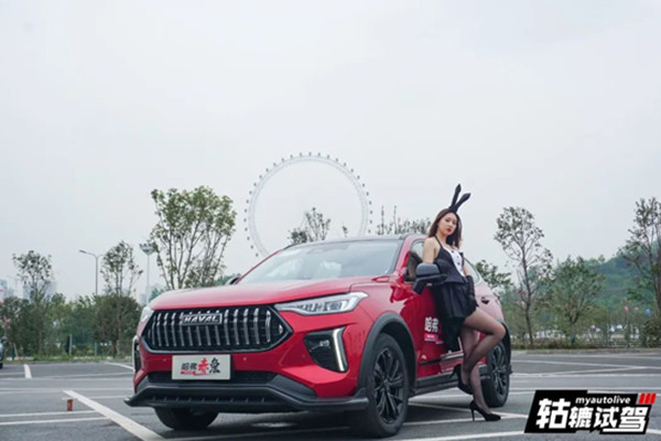  轱辘试驾|动如赤兔，年轻人最想要的运动型SUV！ 