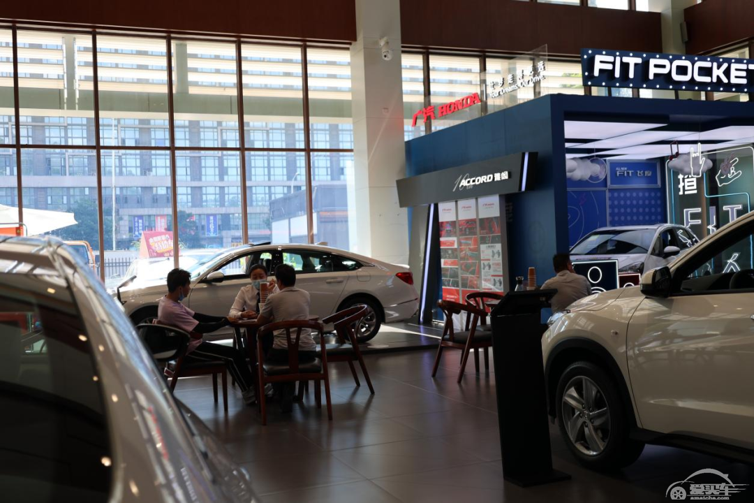 手握15万预算买SUV？90后小哥跑一趟本田4S店，锁定缤智了