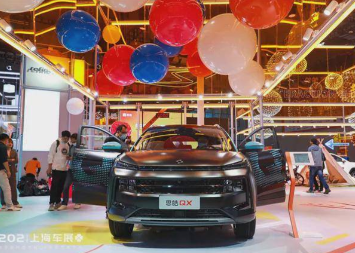  思皓QX凭什么成为先锋青年的星际座舱 