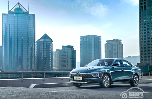 想买高级电动汽车？除了Model 3还可以看看名图纯电动