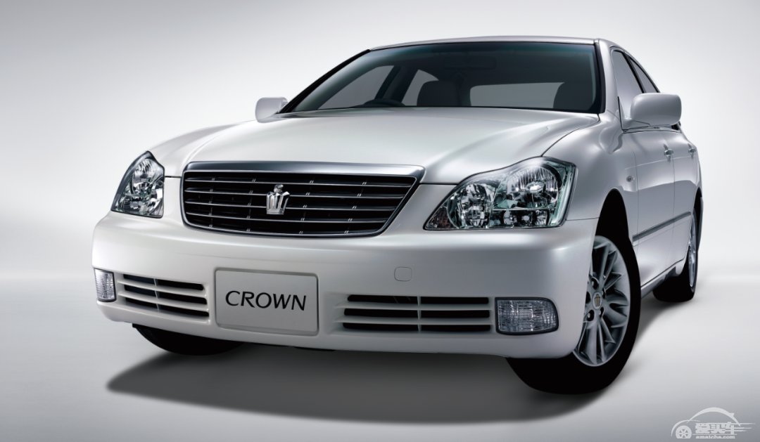 皇冠CROWN：每次焕新都是突破