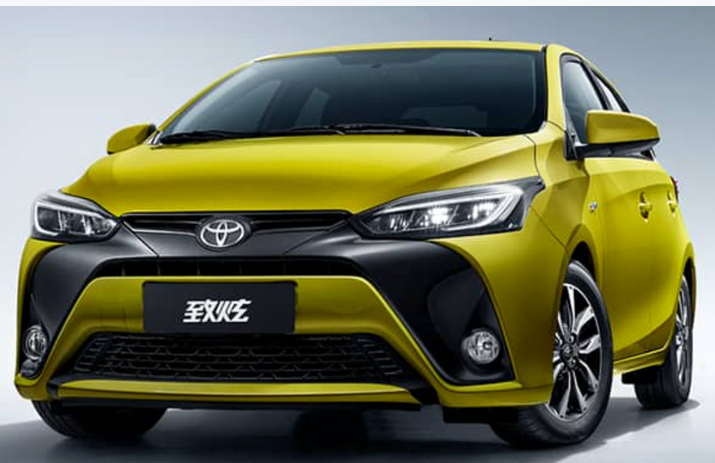  丰田YARiS L 致炫对比本田飞度，谁才是年轻人的首台座驾？ 