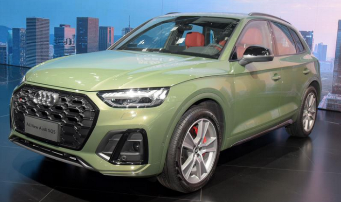  豪华性能SUV对撞：奥迪SQ5对比奔驰AMG GLC 