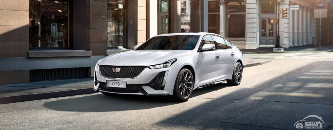 革新后再互掰手腕！三十多万买豪华车，3系、CT5、A4L怎么选？