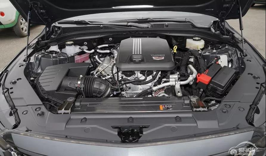 同打“后驱大马力”牌，捷尼赛思G70与凯迪拉克CT5谁更具豪华感？