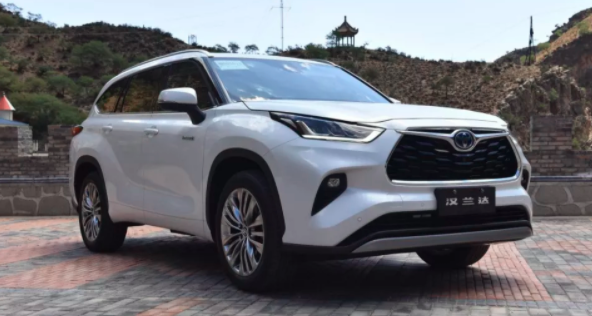  对比凯迪拉克XT6和全新汉兰达！谁才是30万级高品质SUV最优选？ 