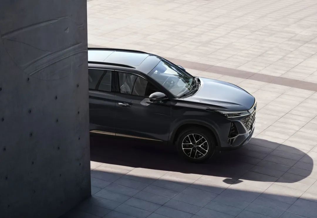 1.5T+8AT动力助攻，能令CS75PLUS在销量上超越哈弗H6？ 