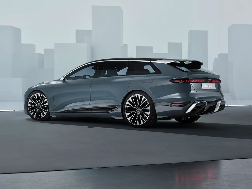  BMW i7领衔，BBA新一轮电动化布局有何看点？ 