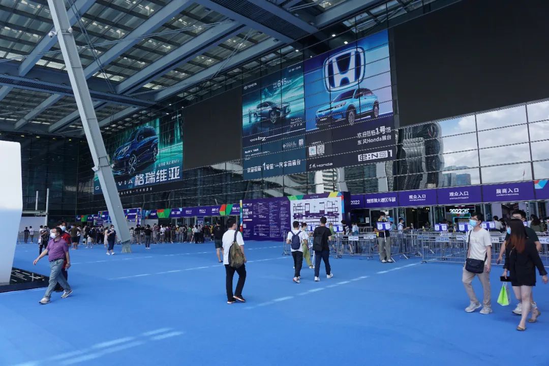  粤港澳车展众生相：车市破局有望，这些新趋势不容忽视 