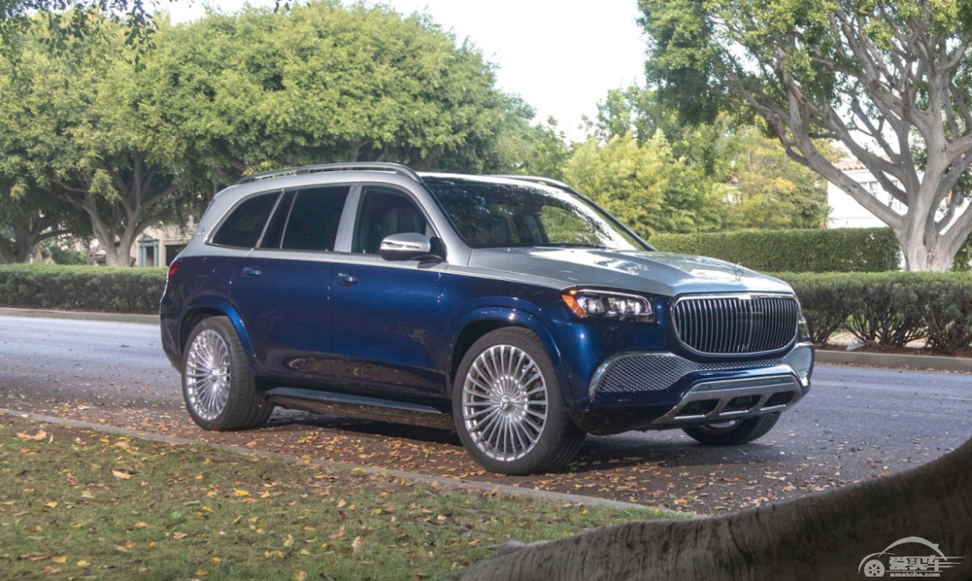 “五百万内最好SUV”略显嚣张，理想L9的对手才不是豪华大型SUV