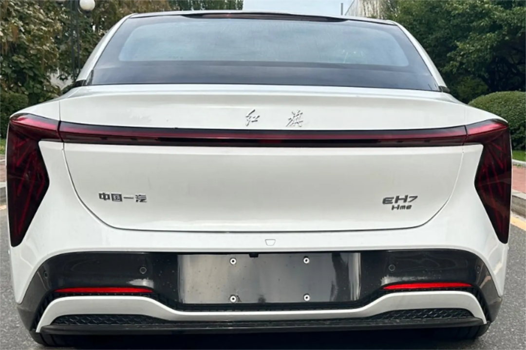 新车｜广州车展国产新车抢先看，小鹏X9、传祺E8等，你最期待谁？