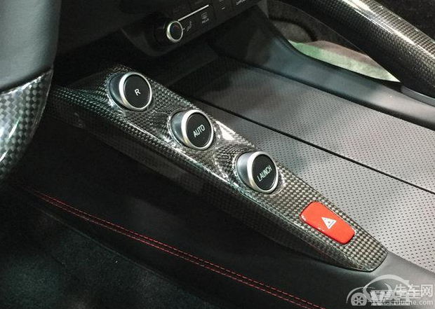 法拉利GTC4Lusso T 广州车展发布