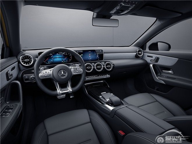 性能钢炮，乐趣先锋 全新梅赛德斯-AMG A 35 4MATIC非凡上市
